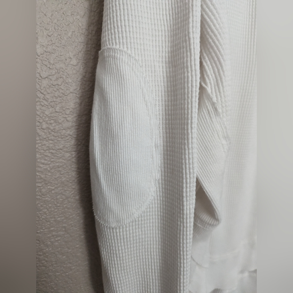 FREE PEOPLE Owen Ivory Waffle Knit Oversized Long Sleeve Thermal Top Small - Picture 10 of 10